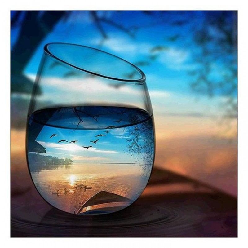 World In Glass Serie...